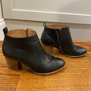 Madewell black leather boots size 8